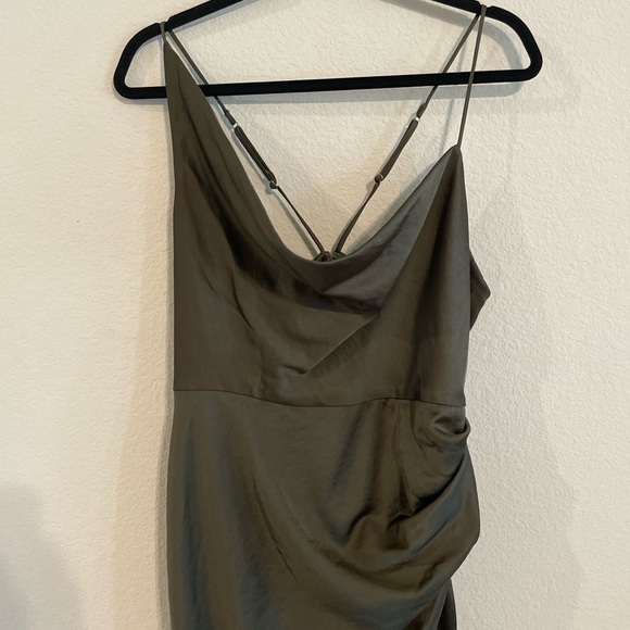 Revolve Significant Other Women Aria Maxi Dress Size 12 Green Faux Wrap Draped - Picture 11 of 17